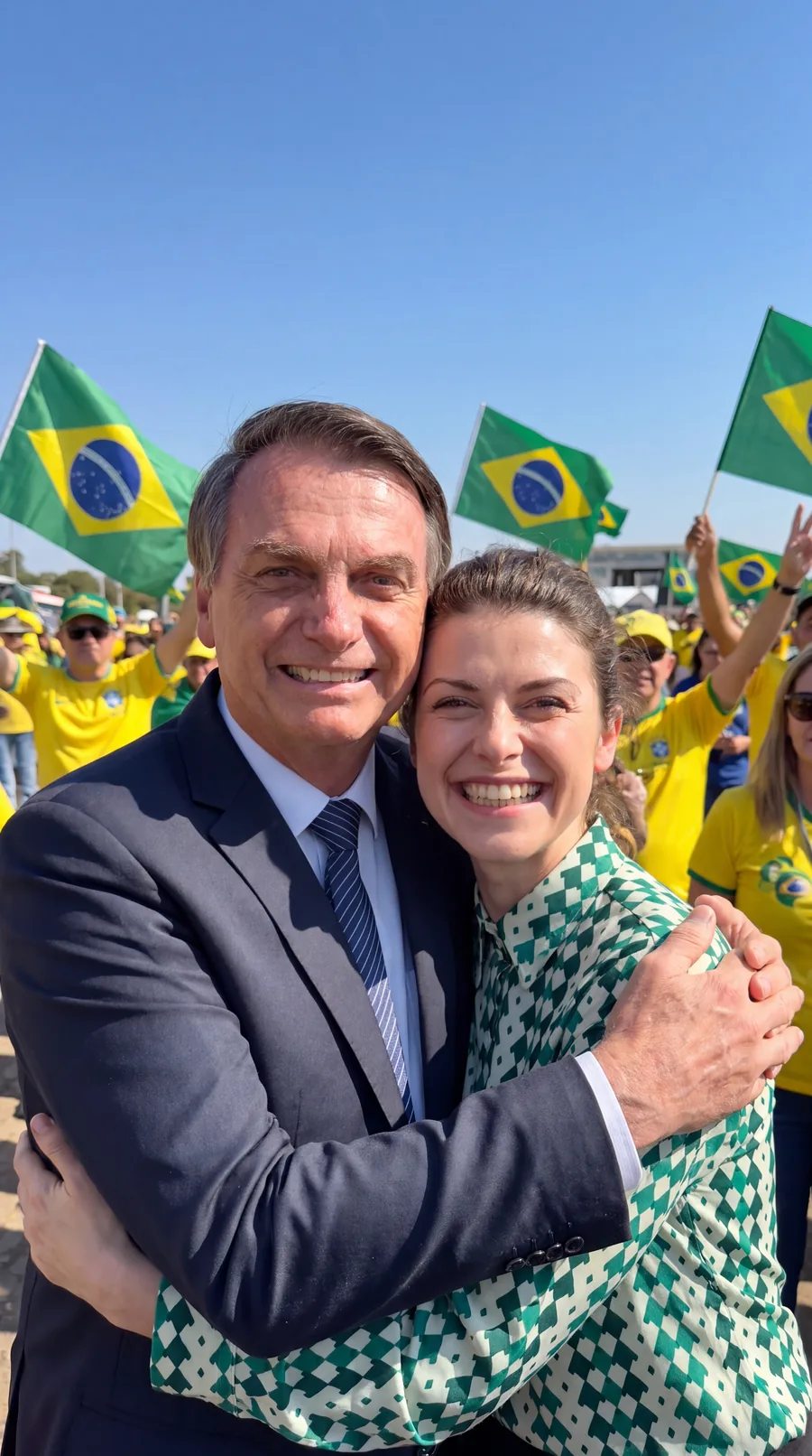Exemplo do estilo Abraço